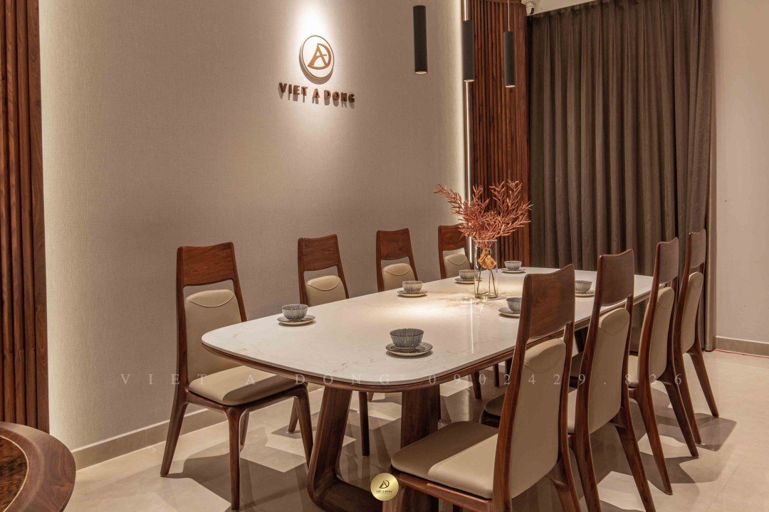 Bàn ăn gỗ óc chó CHARM BA - 20